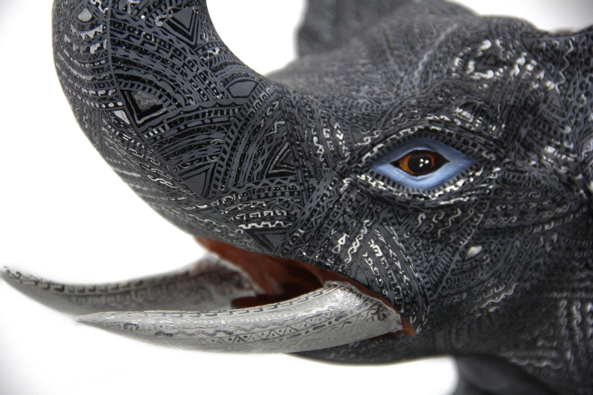 Alebrije - Elephant - Huichol Art - Marakame