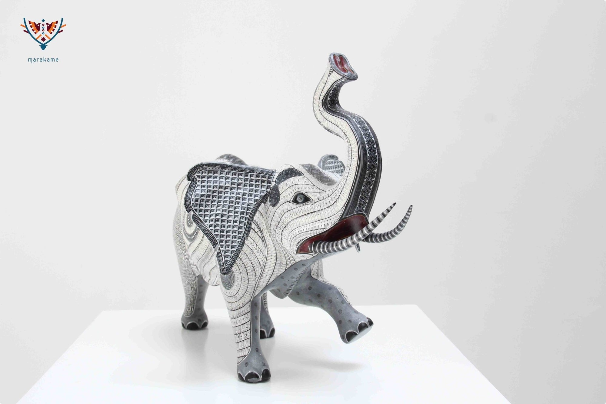 Alebrije - Éléphant Huaniisi - Art Huichol - Marakame