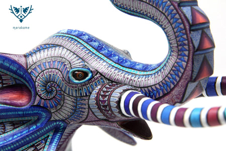 Elefant Alebrije - Ngola - Huichol Art - Marakame
