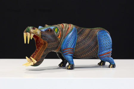 Alebrije - Hipopótamo furioso - Arte Huichol - Marakame