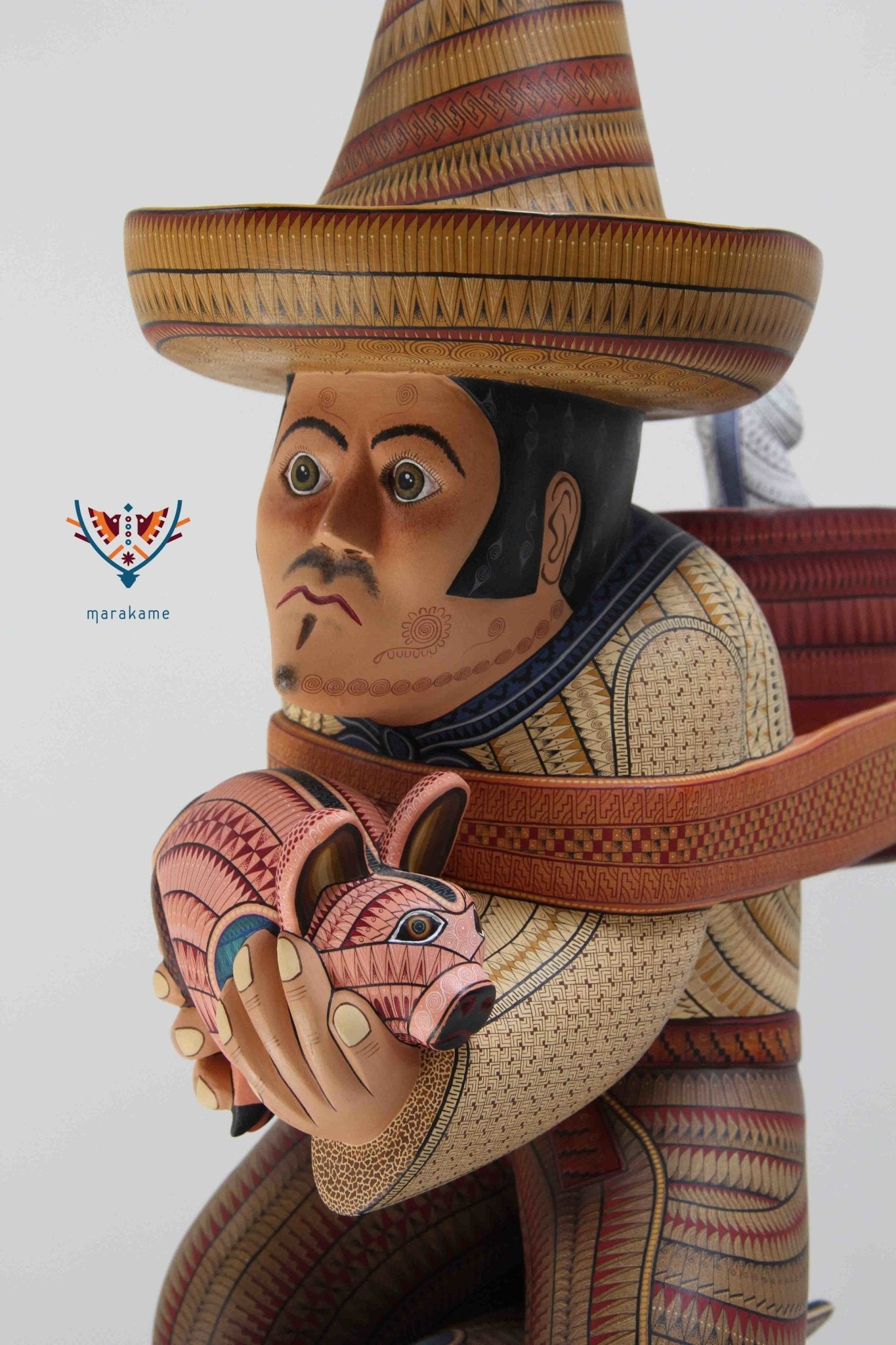 Alebrije - Indio con ofrenda - Biguié' - Arte Huichol - Marakame
