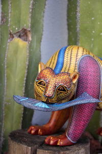Alebrije - Orso con pesce - Huichol Art - Marakame