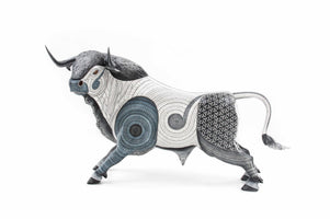 Alebrije - Fighting Bull - Huichol Art - Marakame