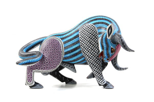 Alebrije Bull - Goon ngola - Huichol Art - Marakame