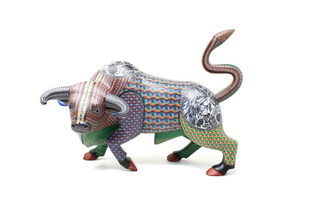 Alebrije Toro - Yuze die' - Arte Huichol - Marakame