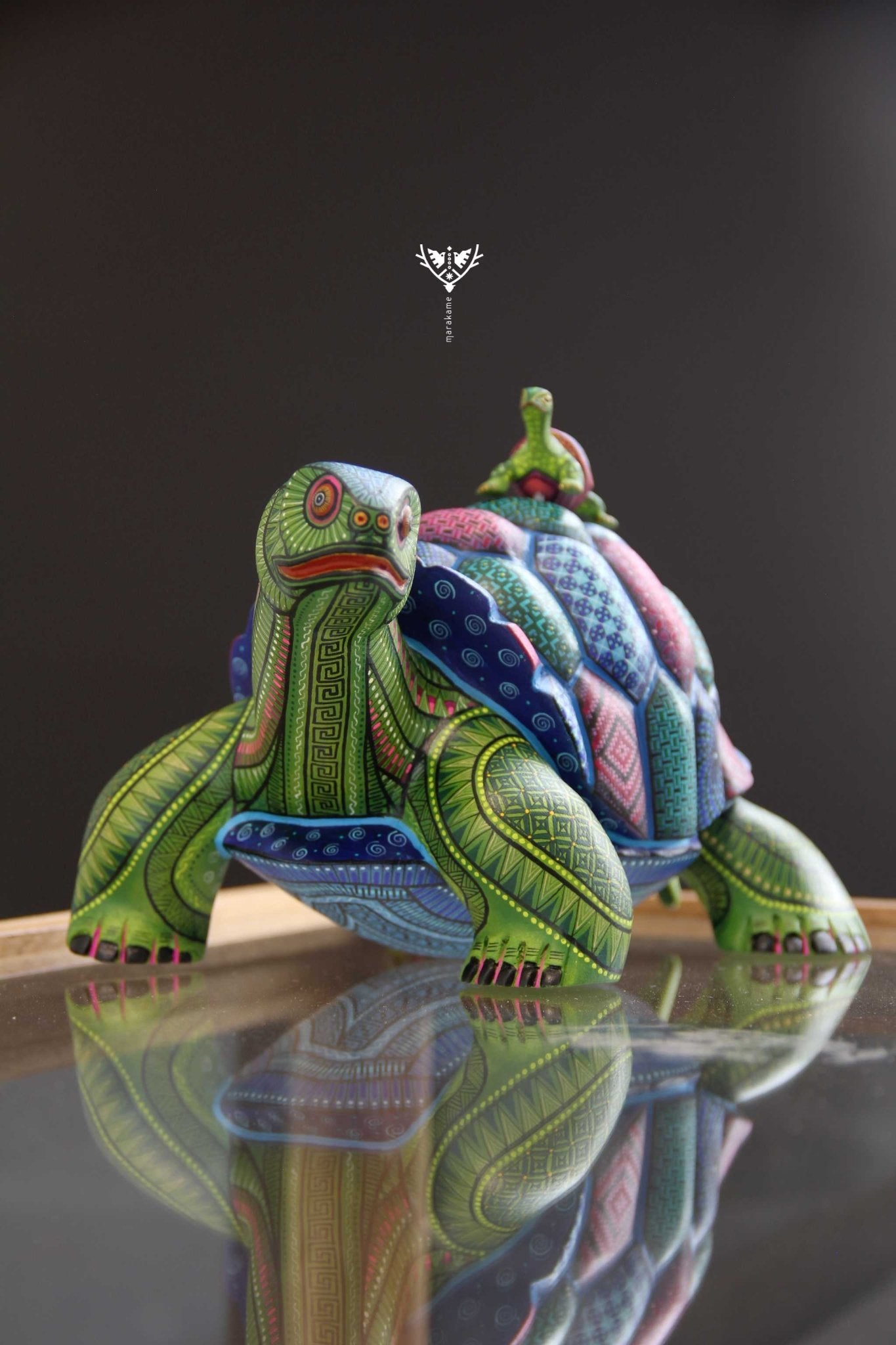 Alebrije - Turtle with baby - Huichol Art - Marakame