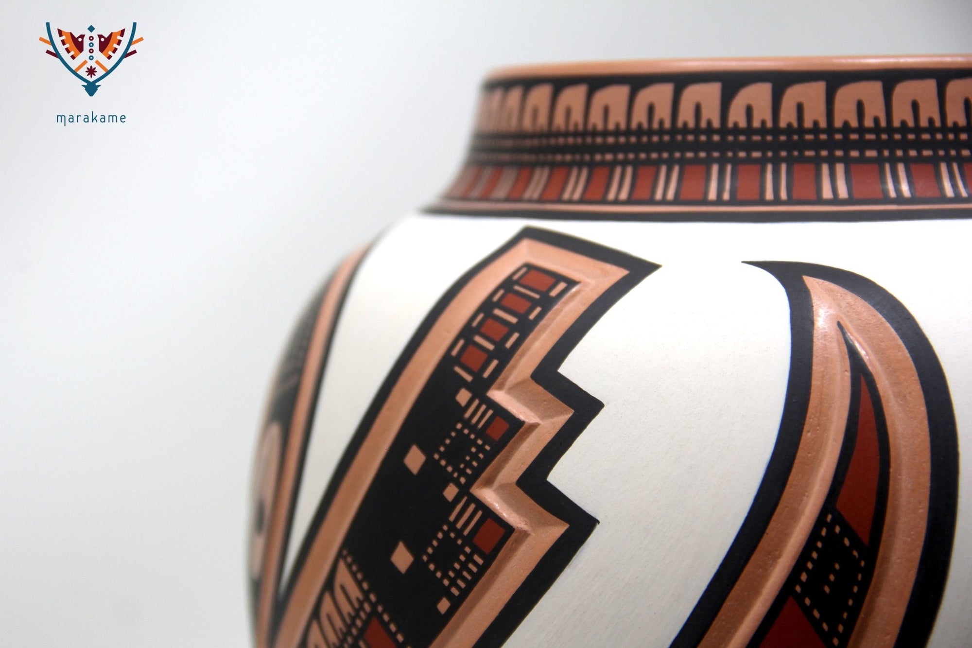 Cerámica de Mata Ortiz - Águilas - Arte Huichol - Marakame
