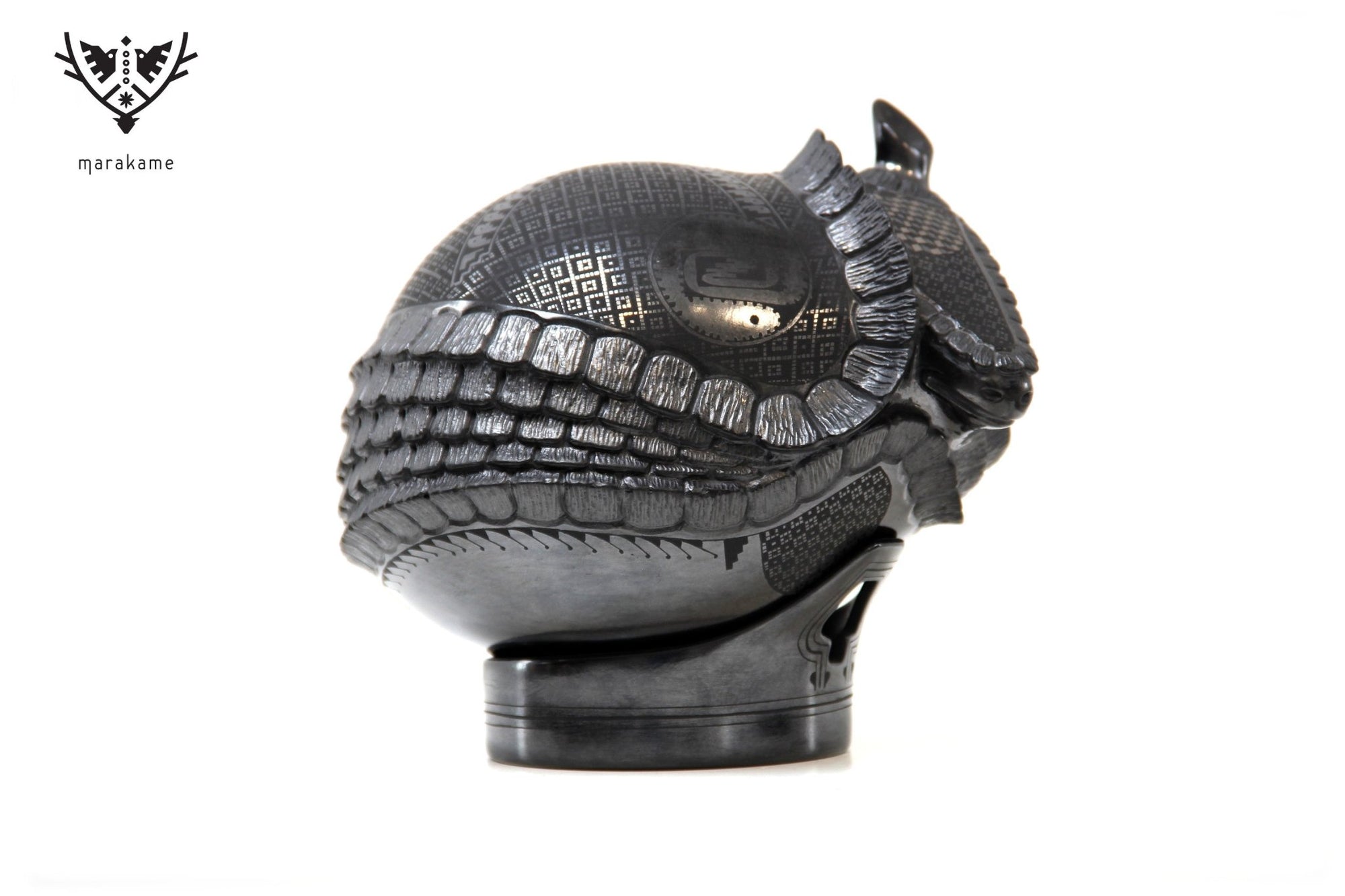 Mata Ortiz Keramik – Gürteltier – Huichol-Kunst – Marakame