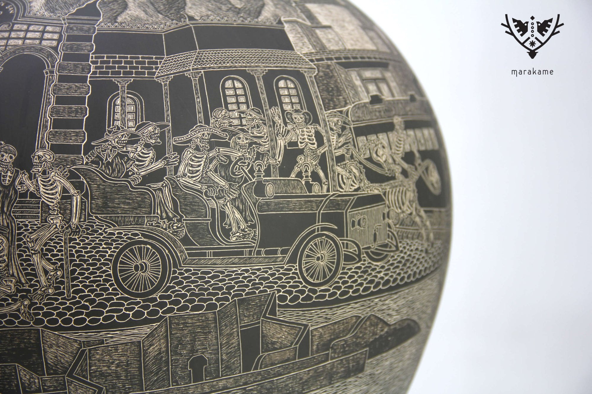 Mata Ortiz Ceramics - Day of the Dead - Master Piece - Huichol Art - Marakame