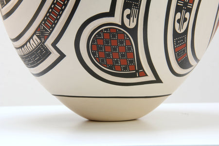 Mata Ortiz Keramik – Der Durchgang des Windes – Huichol-Kunst – Marakame