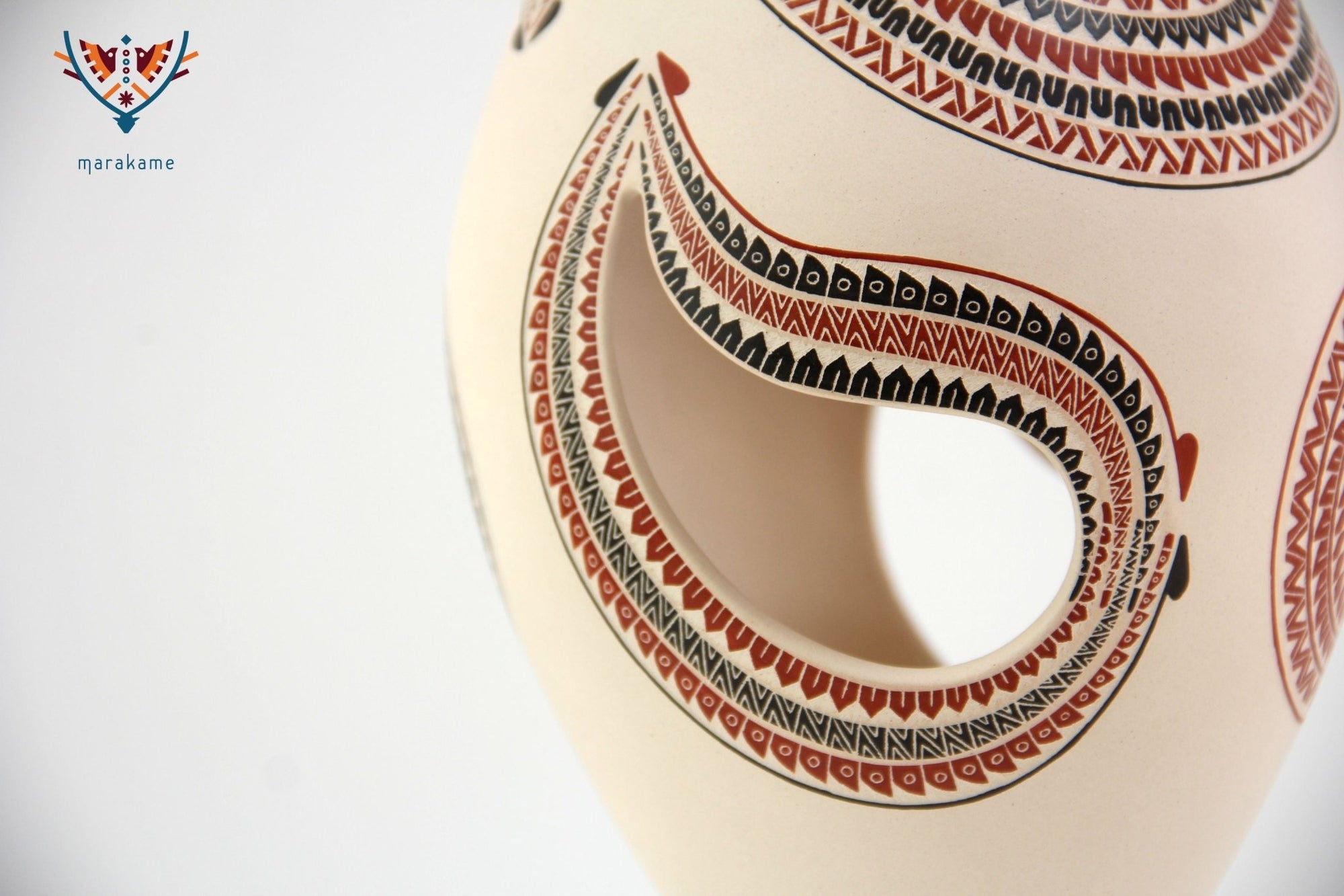 Mata Ortiz Ceramics - Drops - Huichol Art - Marakame