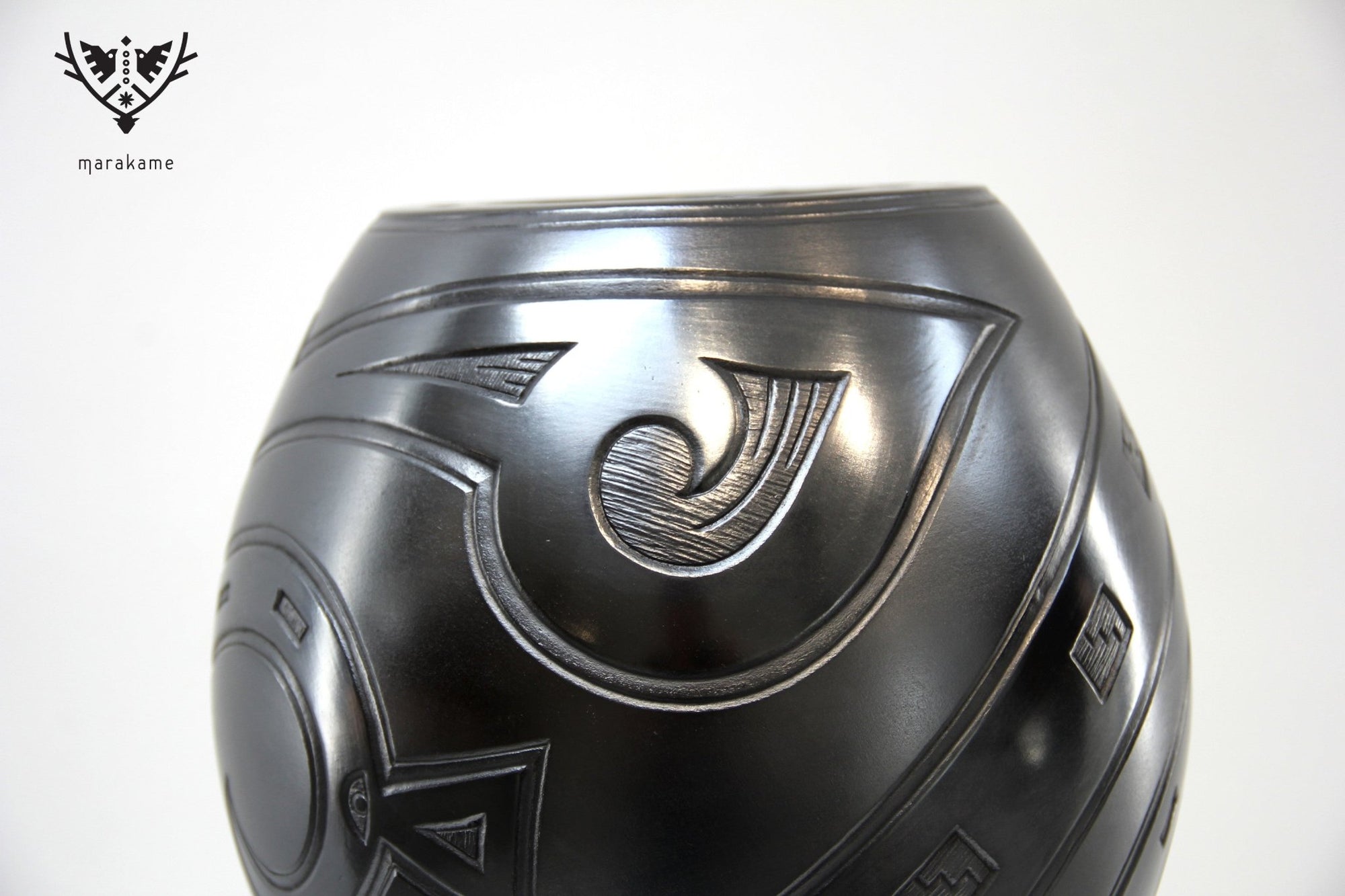 Mata Ortiz Ceramics - Black Vase - Huichol Art - Marakame