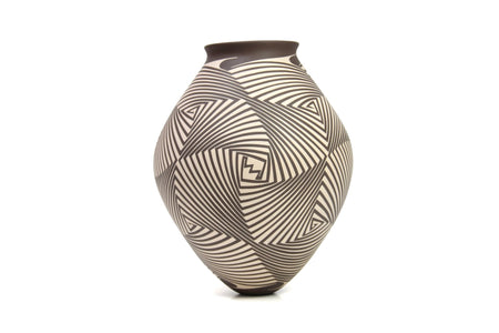 Mata Ortiz Keramik – Linien II – Huichol-Kunst – Marakame