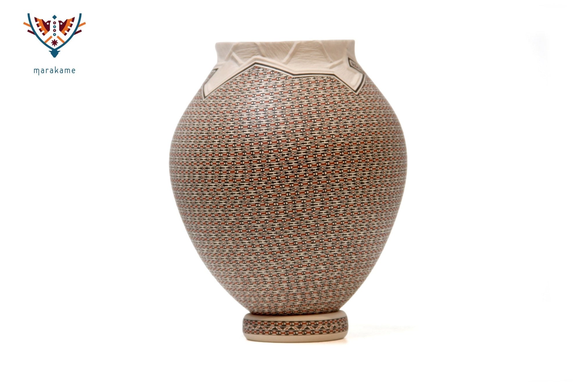 Mata Ortiz Keramik – Stück mit feinem Sgraffito und Malerei – Huichol Art – Marakame
