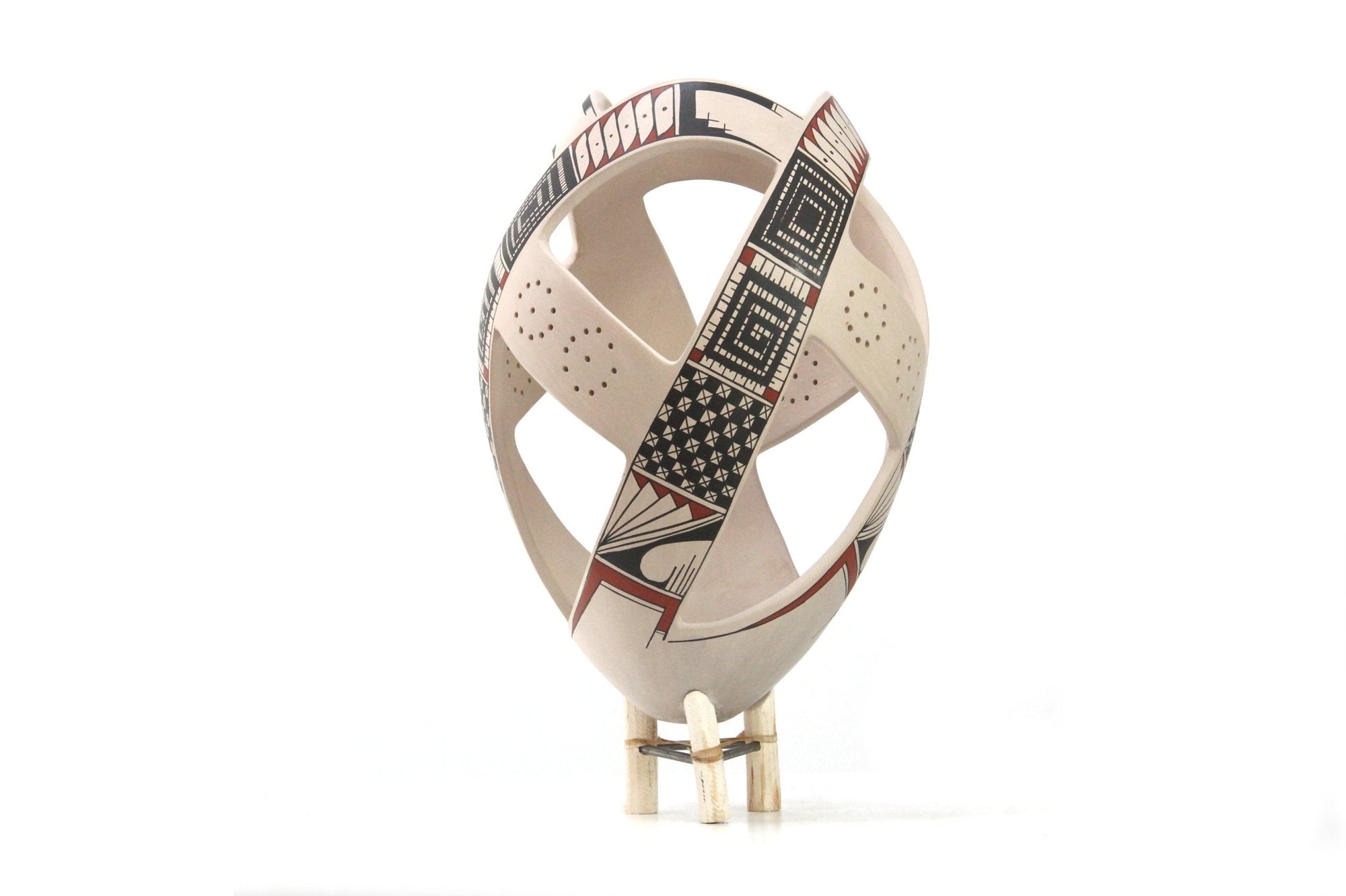Mata Ortiz Ceramics - Contemporary piece IV - Huichol Art - Marakame