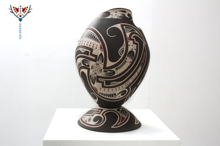 Cerámica de Mata Ortiz - Pieza grande marrón - Arte Huichol - Marakame