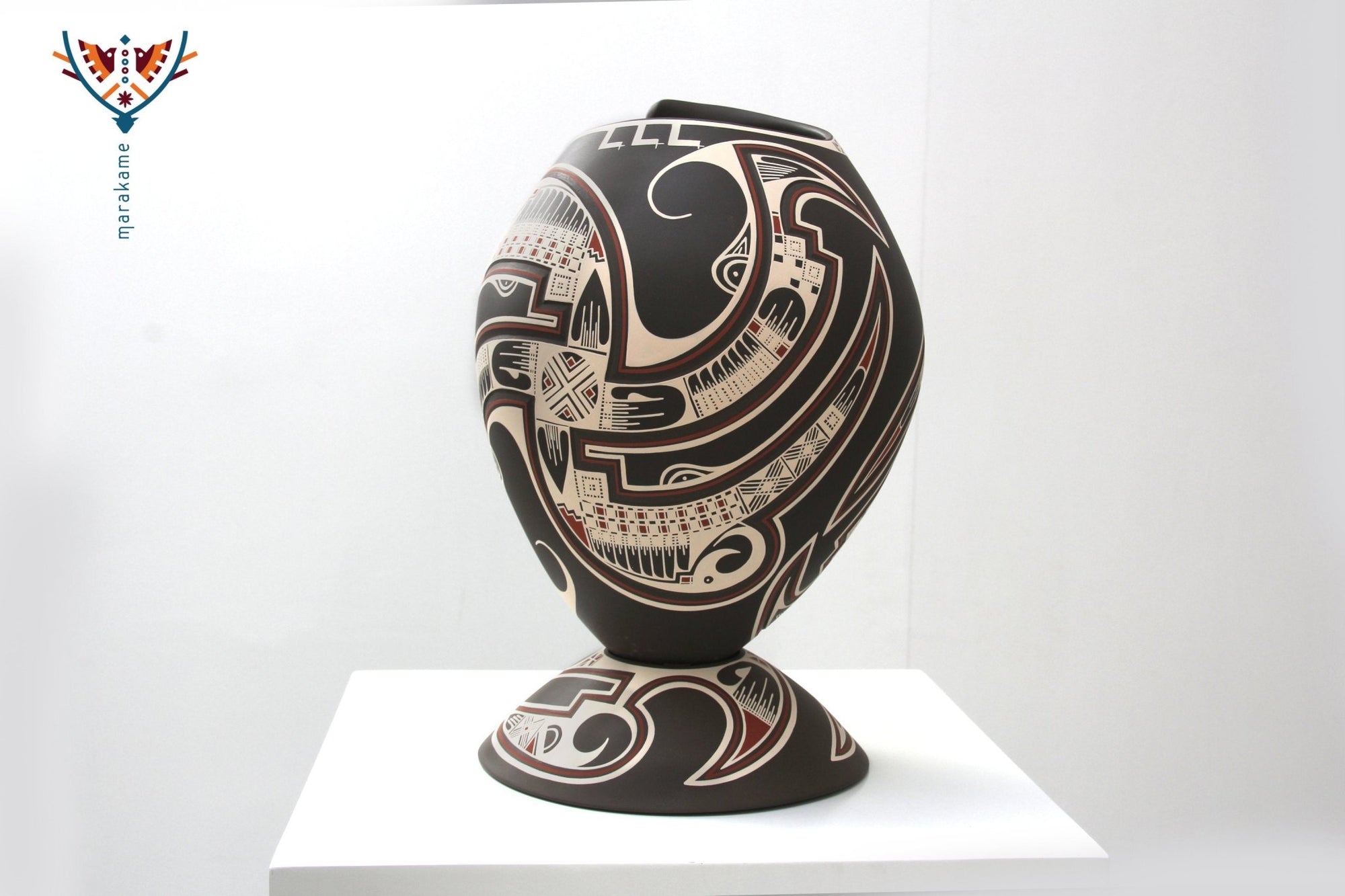 Mata Ortiz ceramics - Large brown piece - Huichol art - Marakame