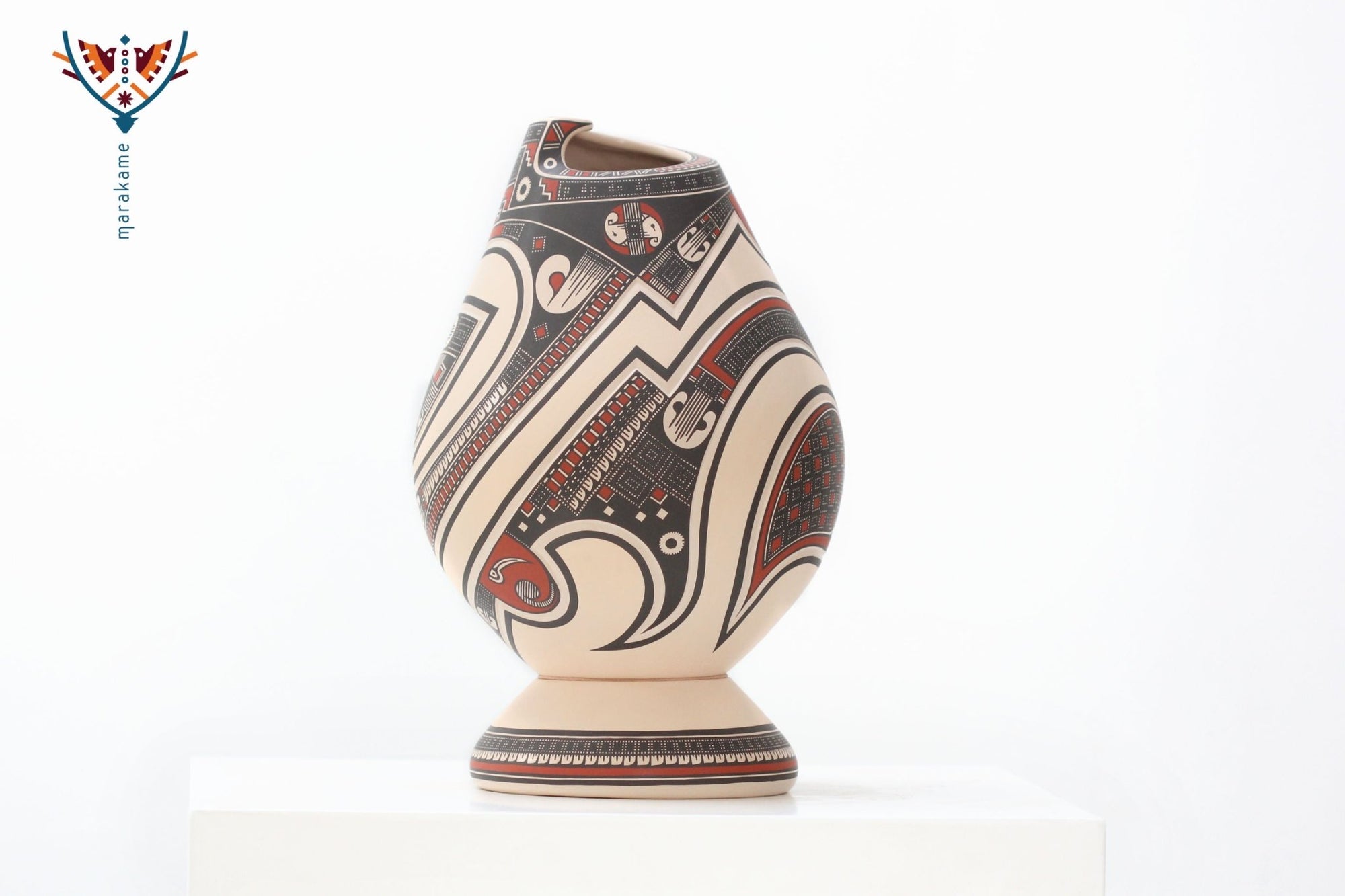 Mata Ortiz Keramik - Großes traditionelles Stück - Huichol-Kunst - Marakame