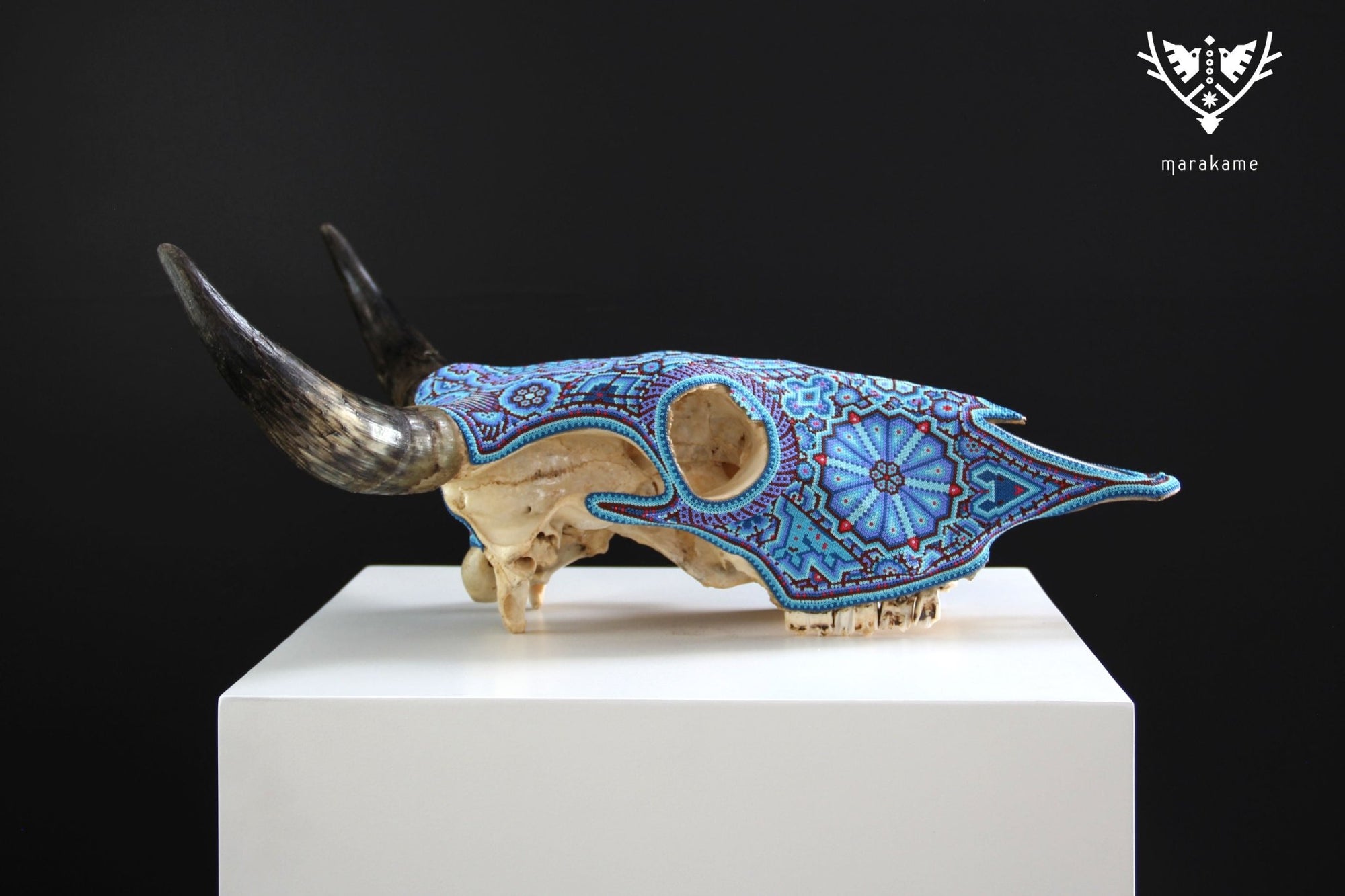 Cráneo de vaca Arte Huichol - Haramara - Arte Huichol - Marakame