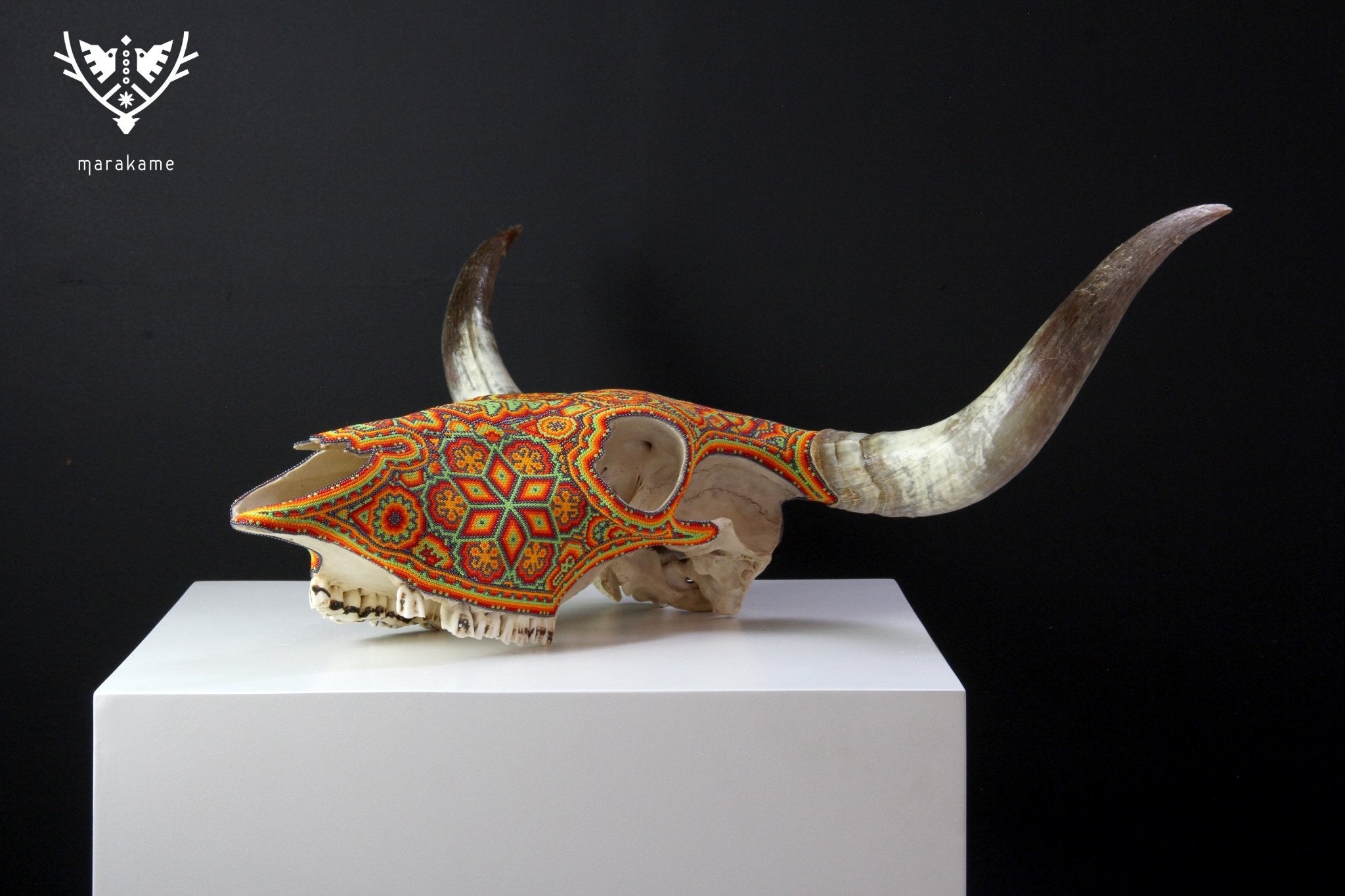 Kuhschädel Huichol Art - Iku II - Huichol Art - Marakame
