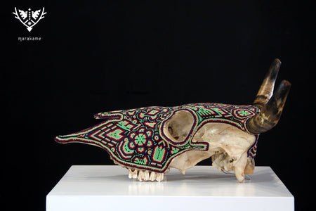 Cow skull Huichol art - Nierika miire - Huichol art - Marakame