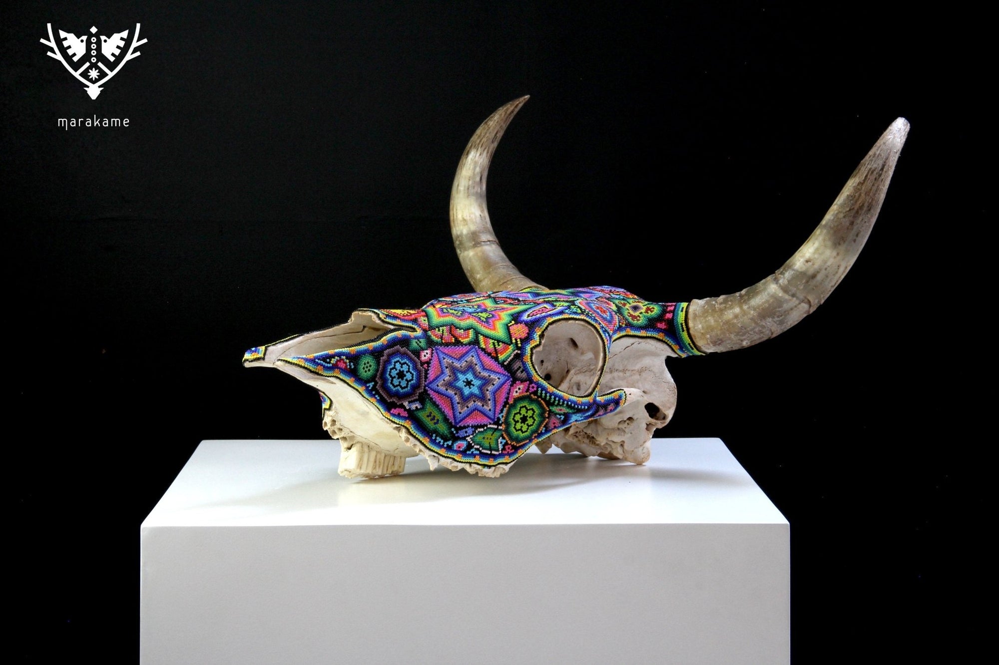 Cráneo de vaca Arte Huichol - Xurawe temai - Arte Huichol - Marakame