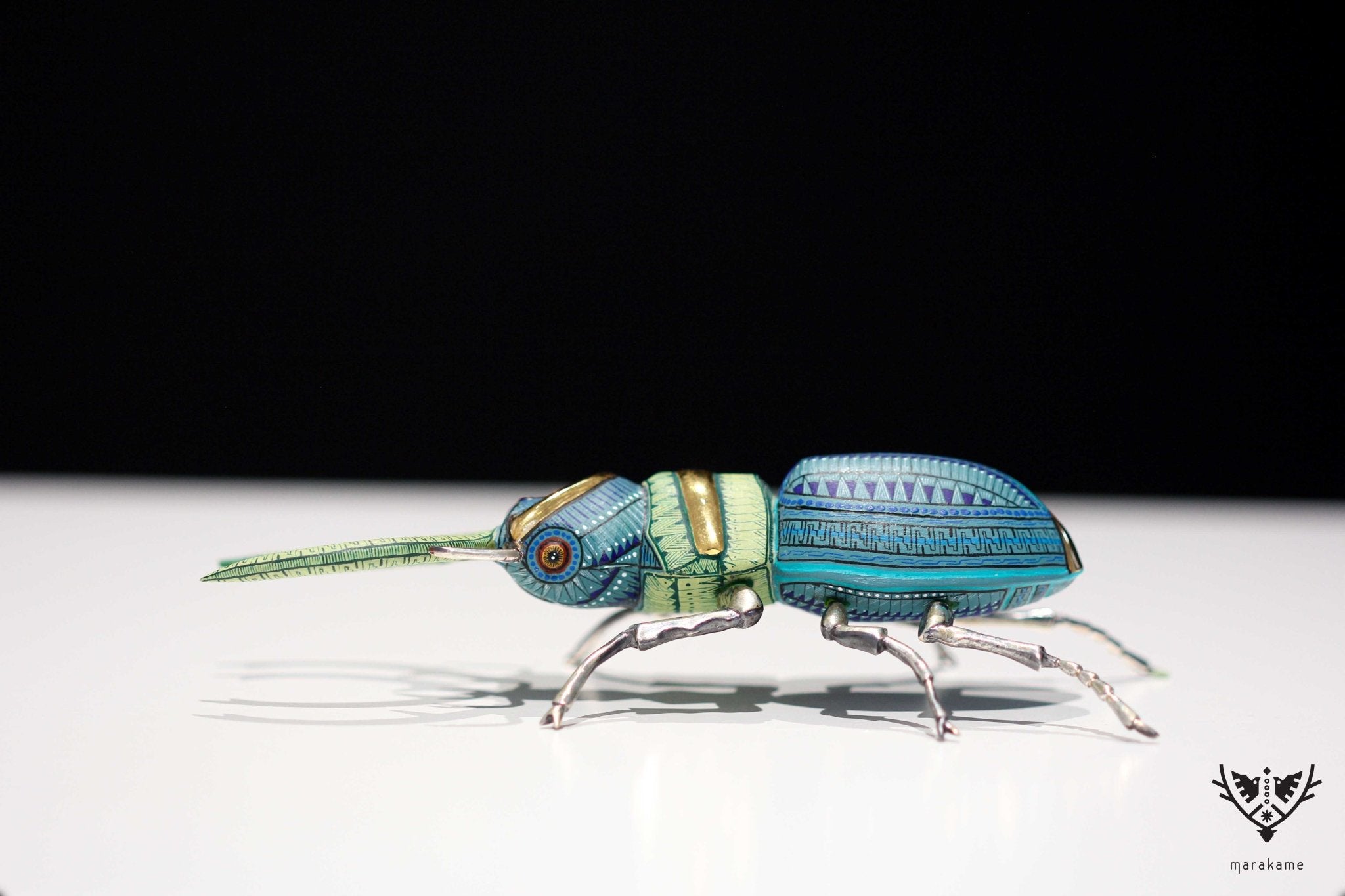 Escarabajo hembra - Witol yee VI - Arte Huichol - Marakame