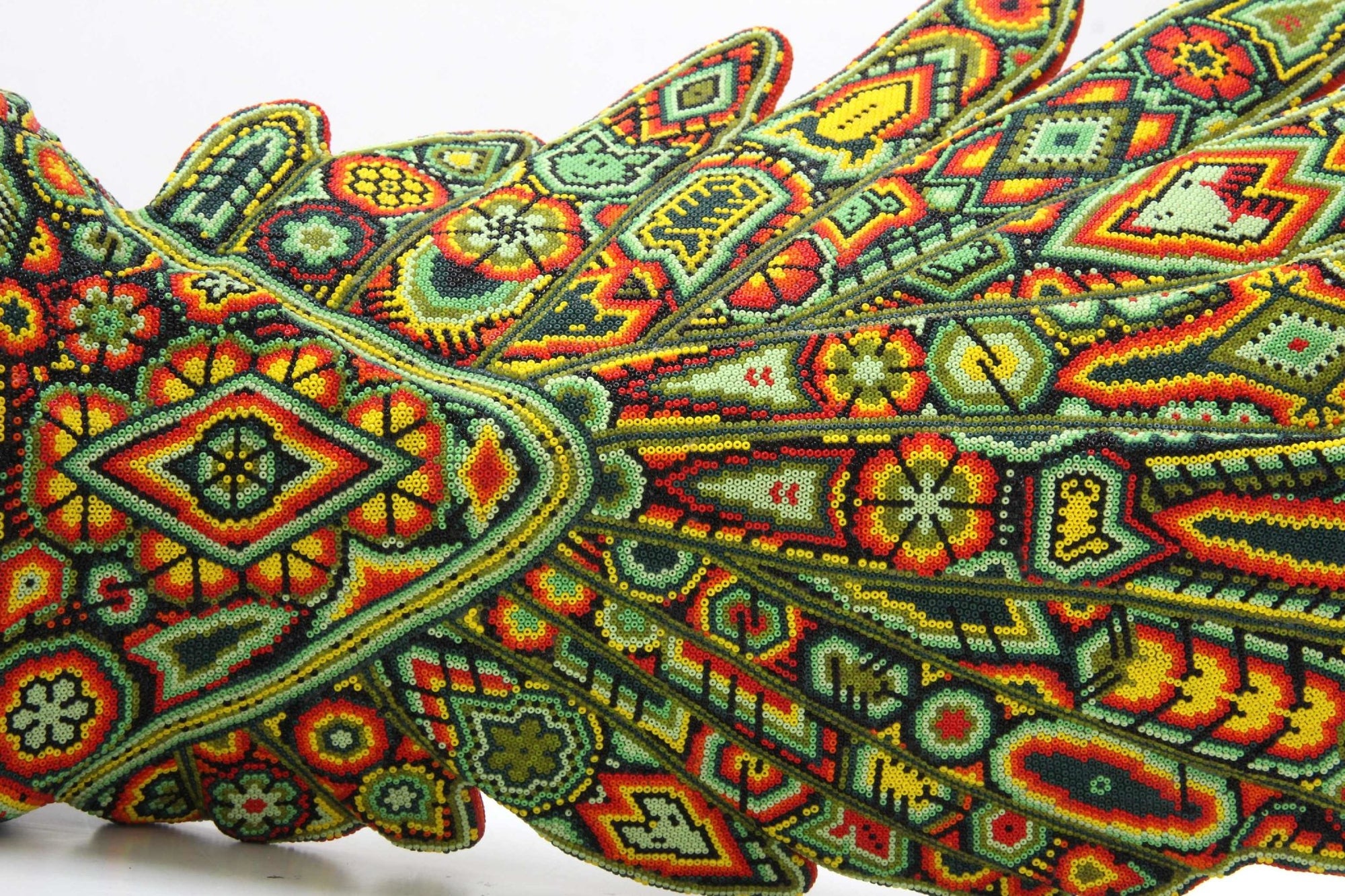 Sculpture Huichol Art - Macaw - Huichol Art - Marakame
