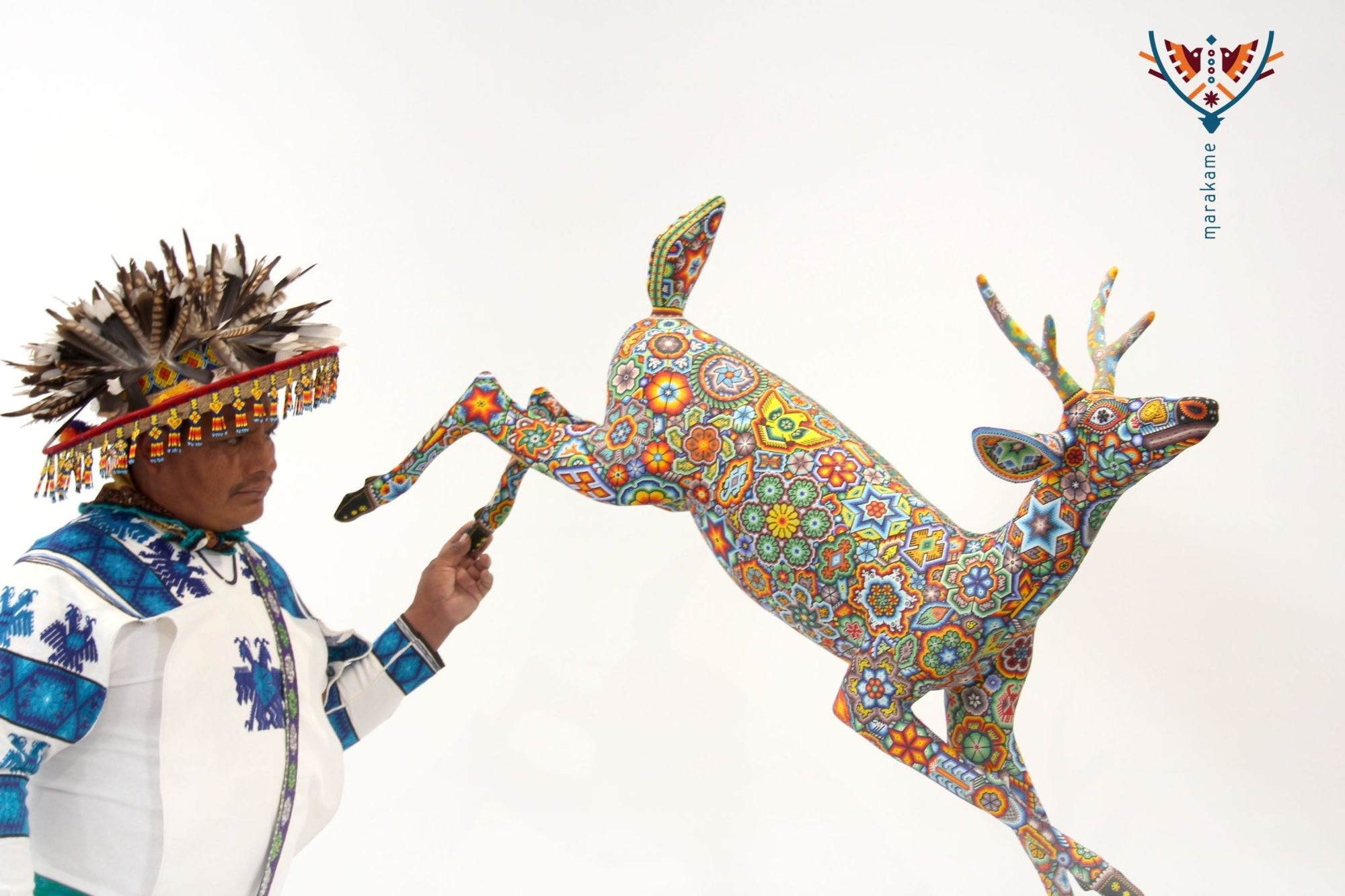 Escultura Arte Huichol - Venadito saltando - Maxa utsik+kame - Arte Huichol - Marakame