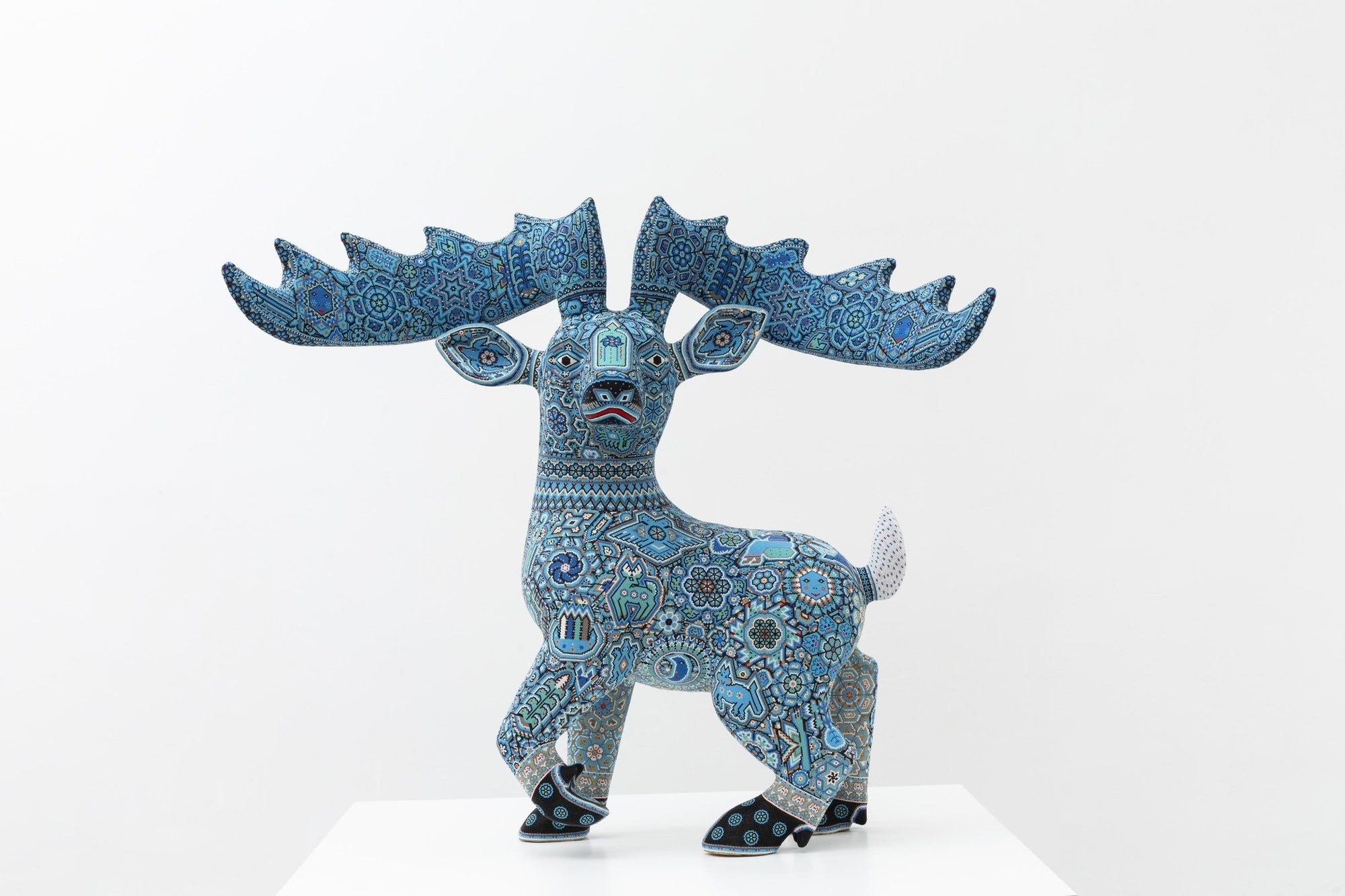 Huichol Deer Art Sculpture - Kauyumari - Huichol Art - Marakame
