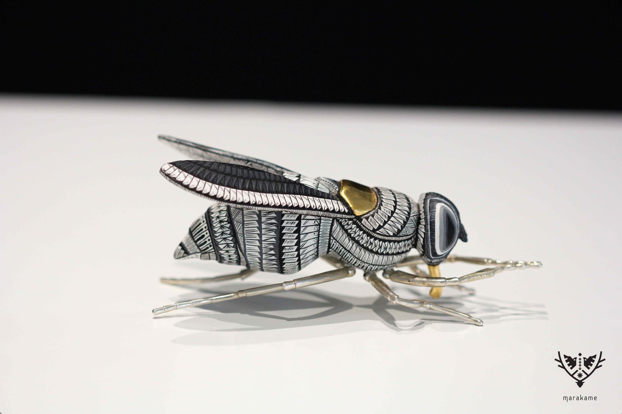 Fly - Bialazi naquichi 'III - Huichol Art - Marakame
