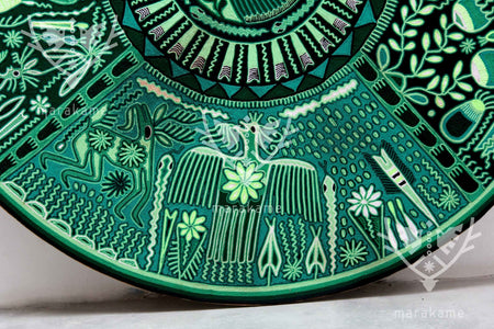 Nierika de Yarn Huichol Circle - The footprints of the old woman - 120 cm. - Huichol Art - Marakame
