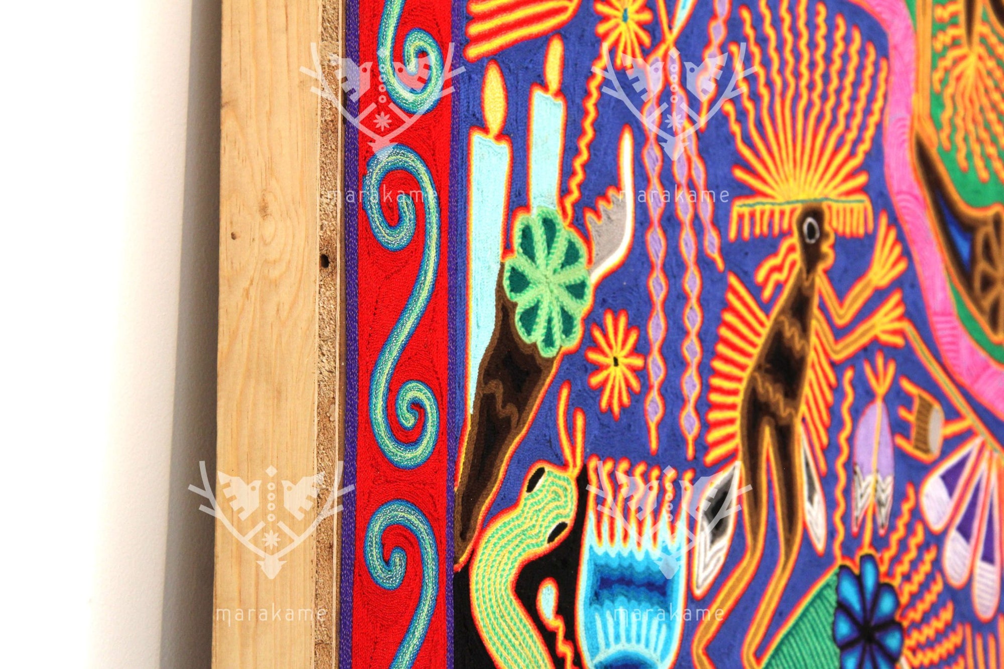 Nierika de Estambre Cuadro Huichol - Familia de peyote - 2 x 2 m. - Arte Huichol - Marakame